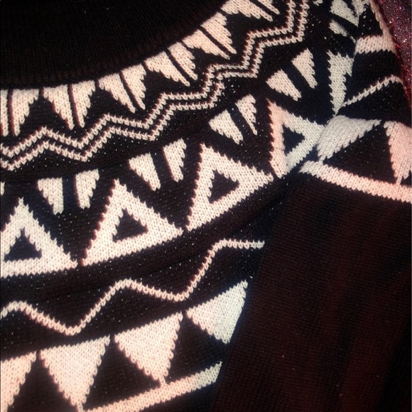 Sweater/Tunic - Picture 2 of 4